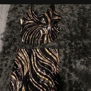 Fashion nova two piece skirt set